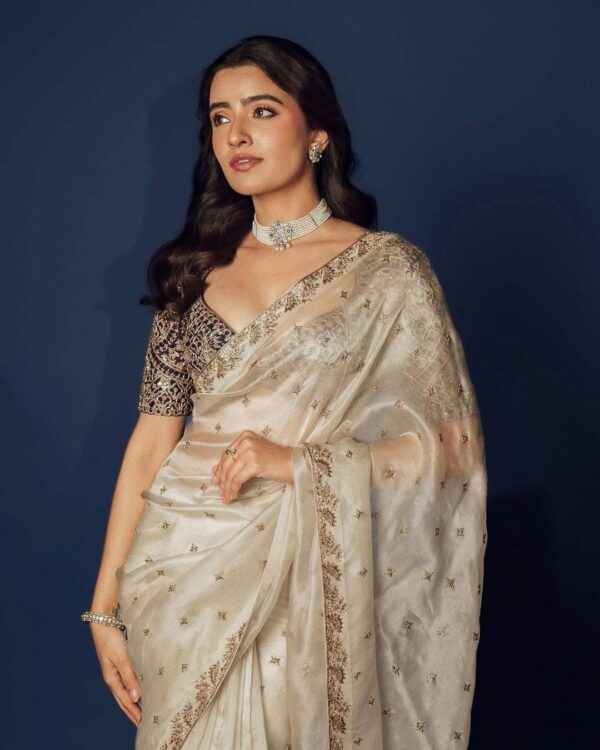 Kavyaa - Organza Heavy thread Zari