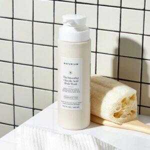 Naturium The Smoother Glycolic Acid Exfoliating Body Wash 500 ml