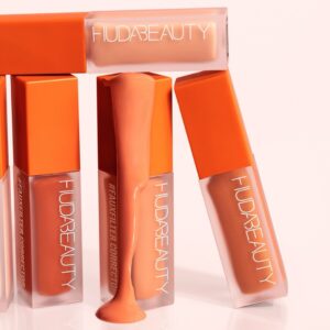 HUDA BEAUTY
#FauxFilter Color Corrector