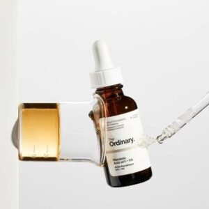 THE ORDINARY
Mandelic Acid 10% + HA
30ml