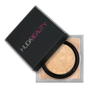 HUDA BEAUTY
Easy Bake Loose Powder